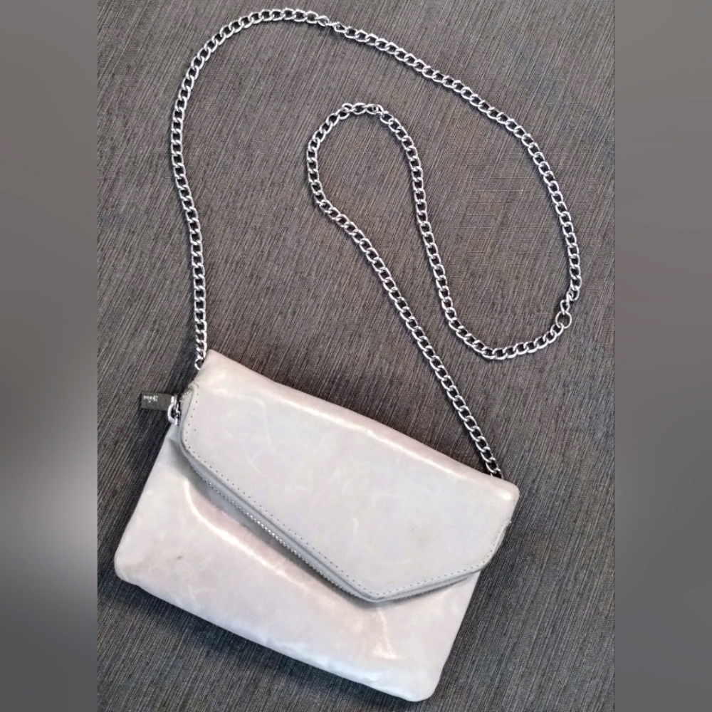 HOBO GRAY LEATHER CROSSBODY BAG WITH CHAIN STRAP 7"x5" MAGNETIC CLOSURE